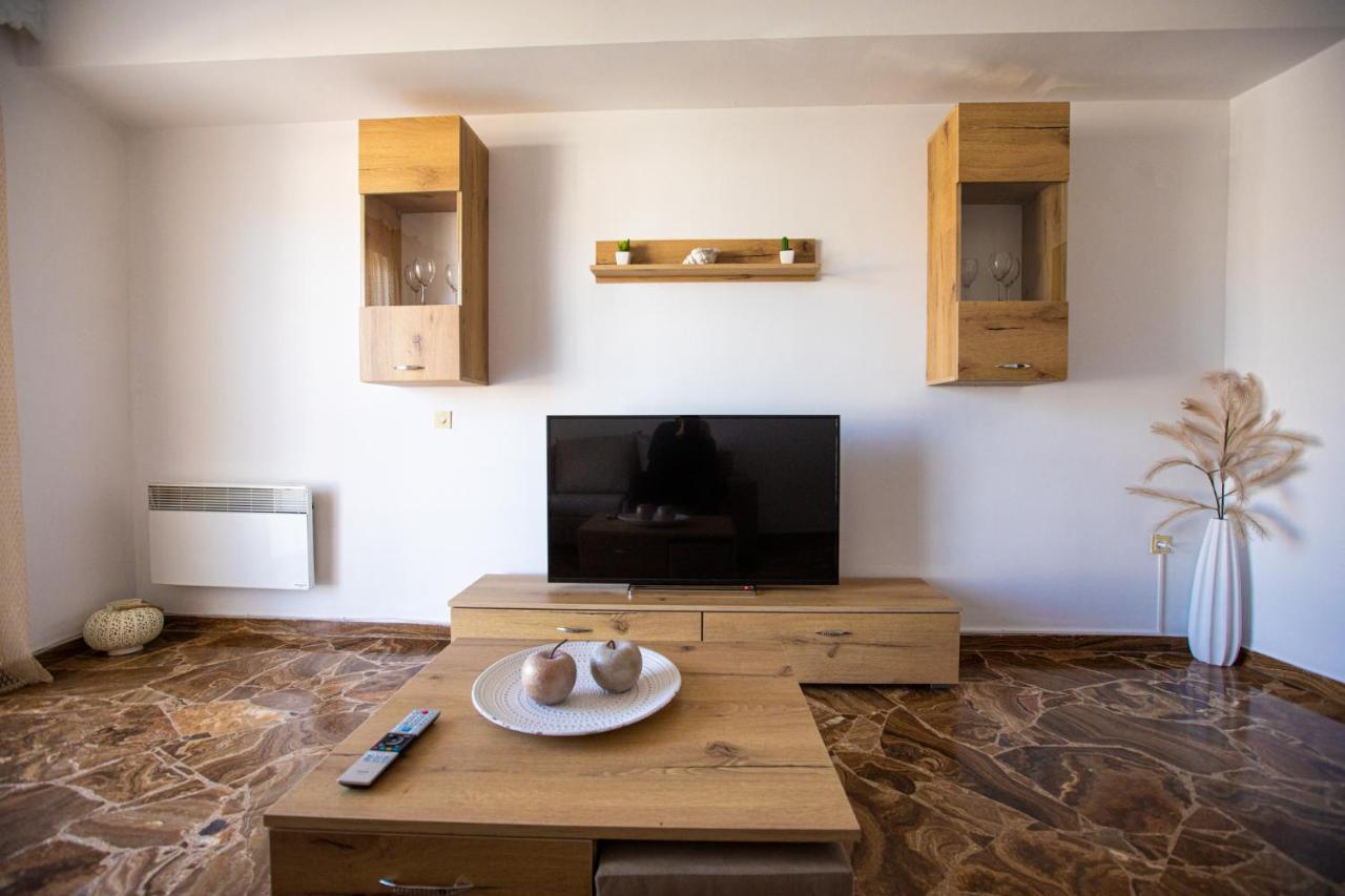 Kallithea Deluxe Mytilíni
